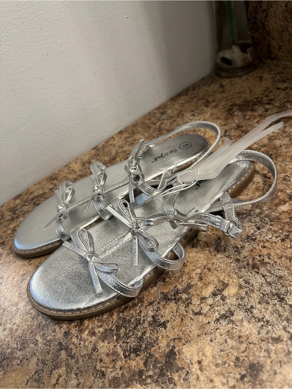 Cat & Jack Silver Bow Strappy Girls Sandals